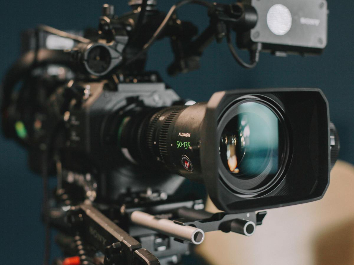 Making Porn the Norm: the rise of OnlyFans and its unintentional promotion of sexual health&nbsp;awareness