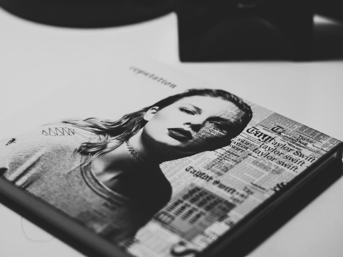 Taylor Swift’s lead singles, as ranked by a certified&nbsp;Swiftie