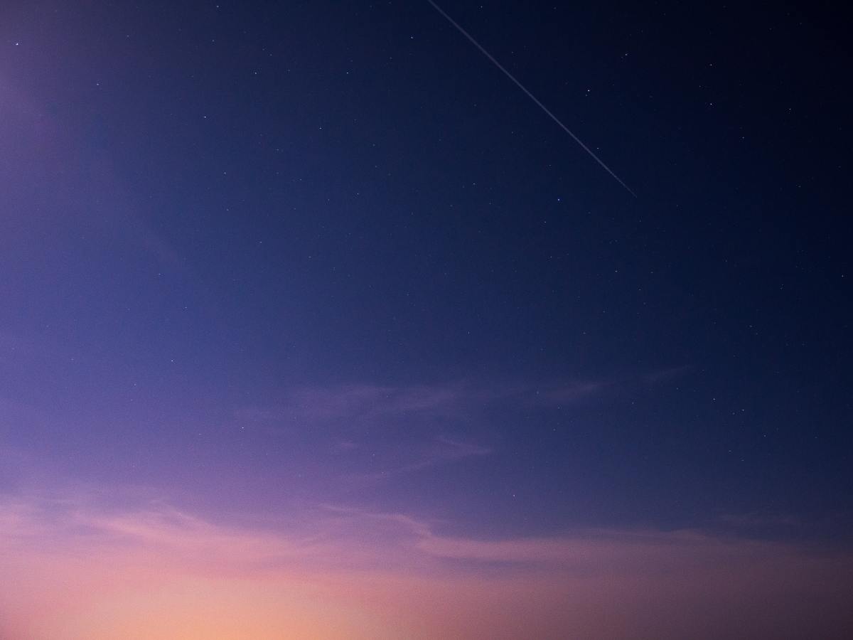 Hunt for meteorite in New Forest as expert says fireball dropped&nbsp;fragments