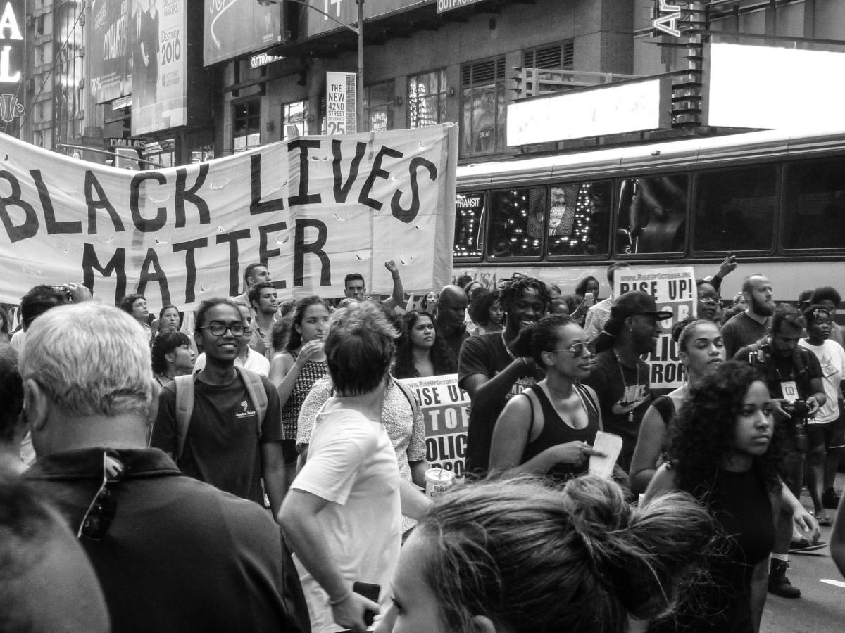 Black Lives Matter co-founder resigns amid controversy over allegedly lavish&nbsp;lifestyle