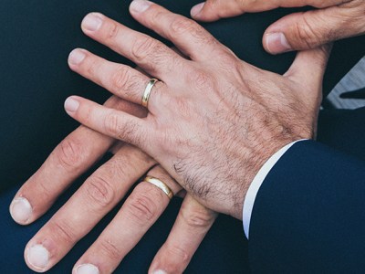 Chile’s first same-sex couples get married as equality law comes into effect: “We never imagined we would experience&nbsp;this”